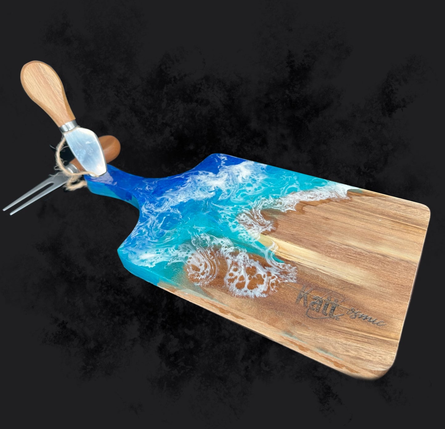 Kiaat Platters: Ocean Resin